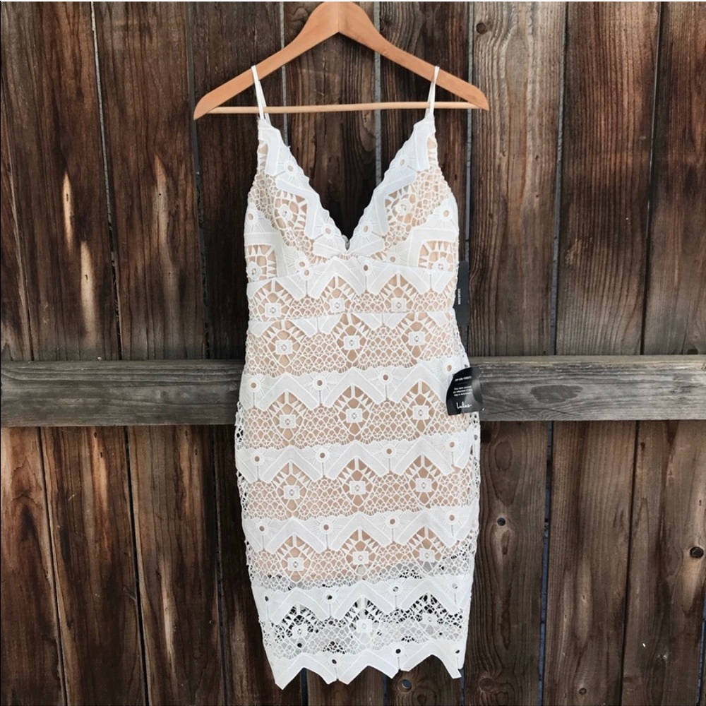 Lulus lace bodycon dress